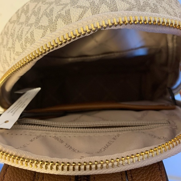 Michael Kors Small Backpack - Picture 5 of 7